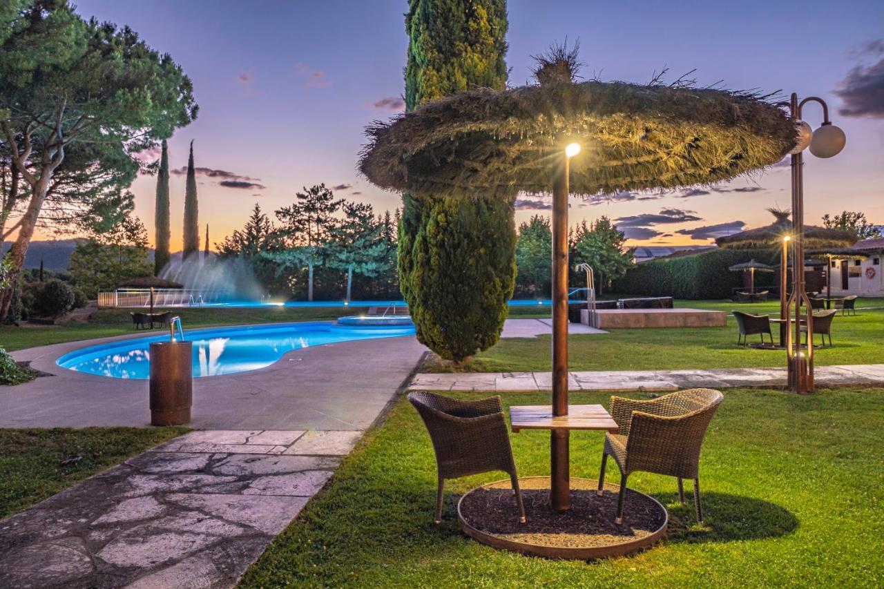Hotel Mas Sola Santa Coloma De Farners Exterior photo